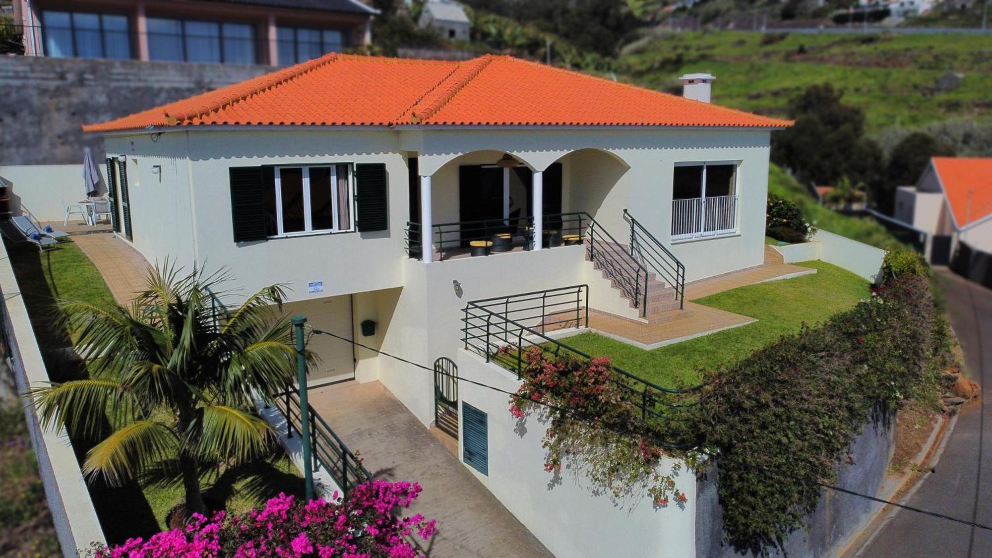 Casa Eleanor By Lovelystay Calheta  Exteriér fotografie